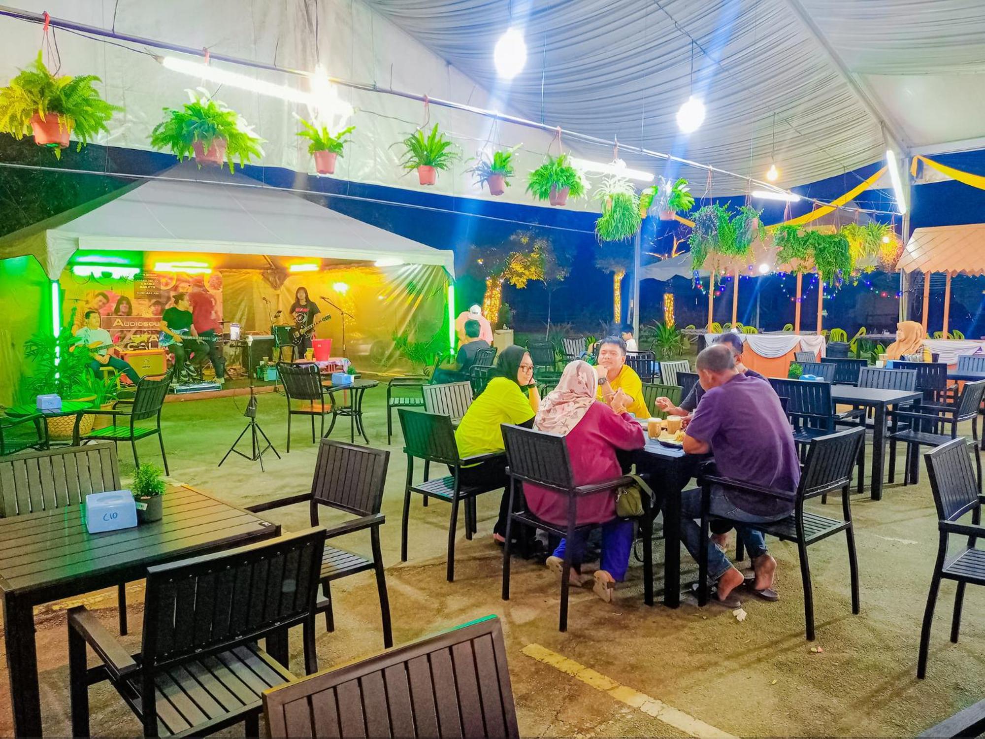 Terengganu Equestrian Resort Kuala Terengganu Exterior foto